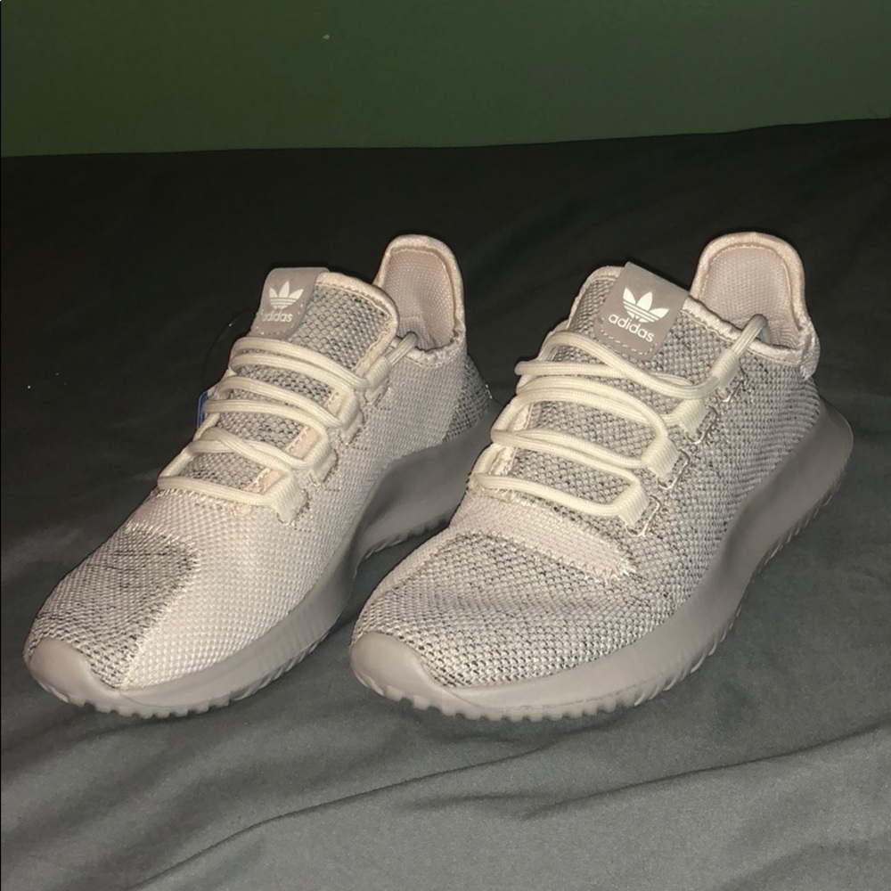 Adidas Tublar white and grey